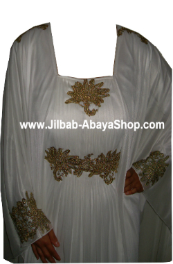 /Robe de Dubai Darya blanc cassé